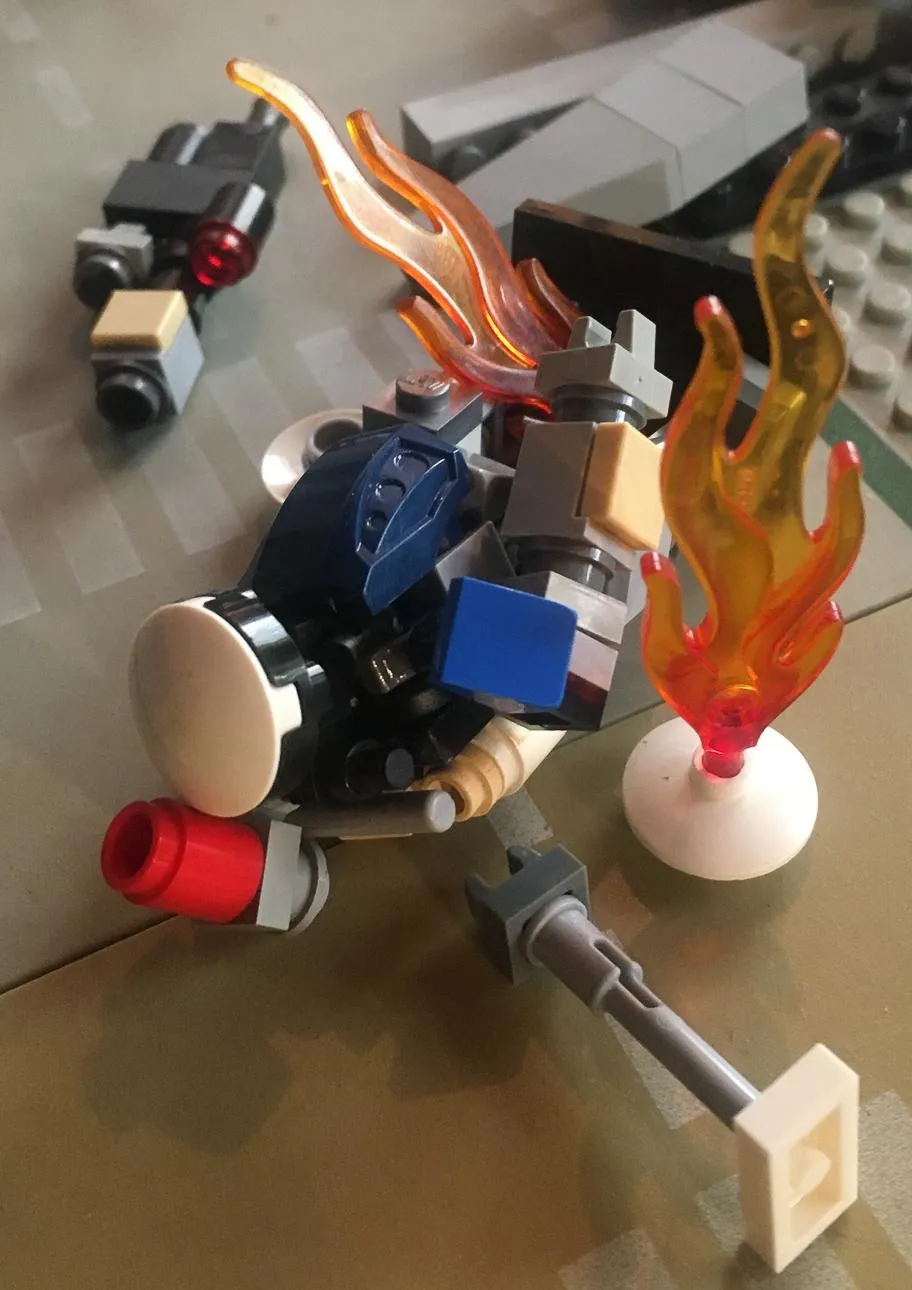 Lego Mobile Framezero despojos de batalla